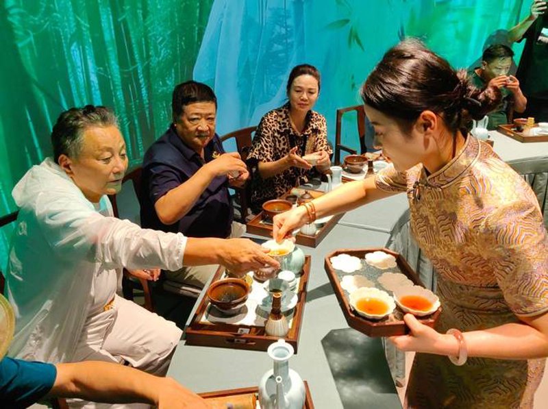 上海品茶之美学:文化传承与现代融合